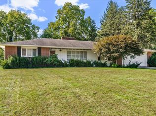 3521 Meadowcroft Ave, Kalamazoo, MI 49004