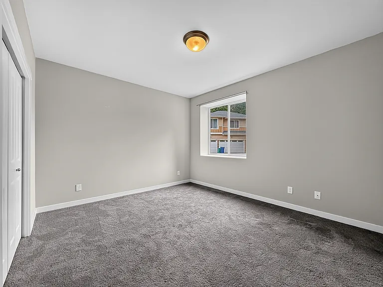 15249 NE Woodland Pl — Photo 22