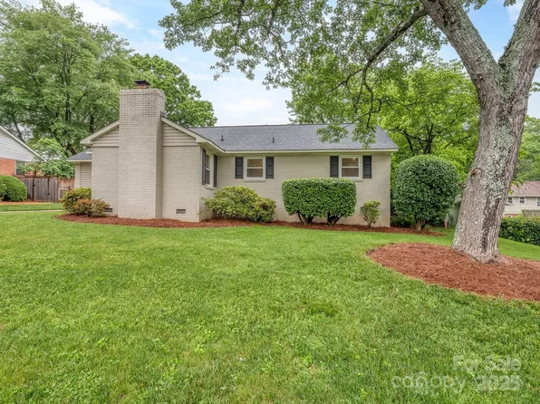 1227 Seneca Pl, Charlotte, NC 28210