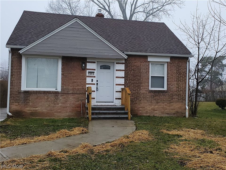 1st image of 4352 Lee Heights Blvd