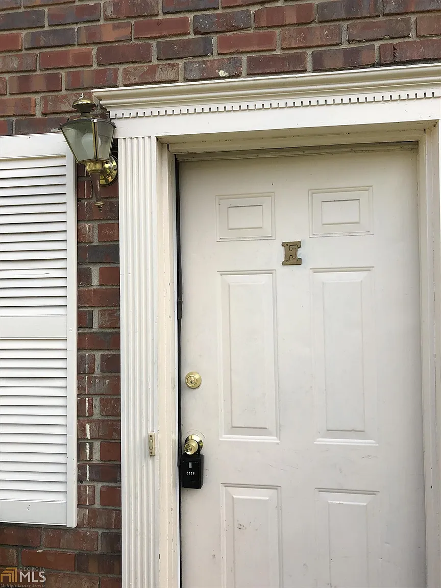 6354 Shannon Pkwy #E photo 1