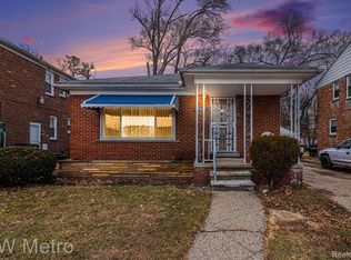 17517 Meyers Rd, Detroit, MI 48235