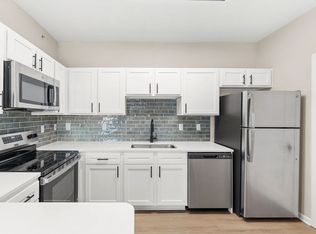 339 N Foxridge Dr #1-202, Raymore, MO 64083