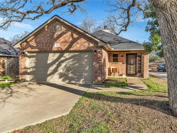 2000 Wilderland Cir, Bryan, TX 77807