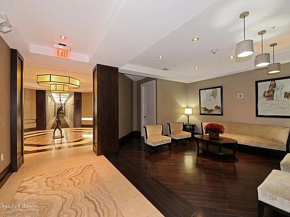 4th image of 61 Bryant Ave #116
