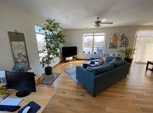 1917 Monroe St APT 408, Madison, WI 53711