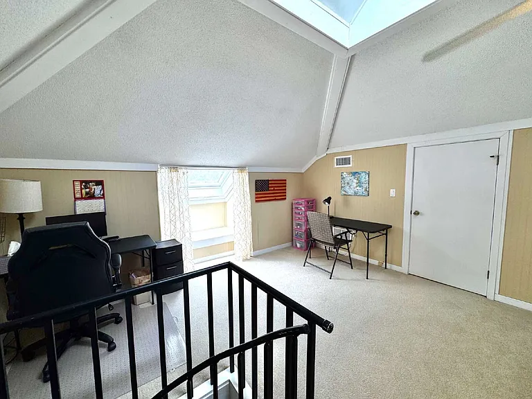 2 Palm Isle Ct — Photo 17
