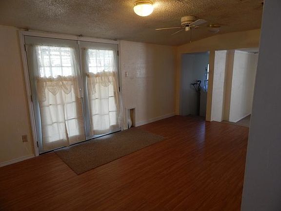 5th image of 217 N Marie St
