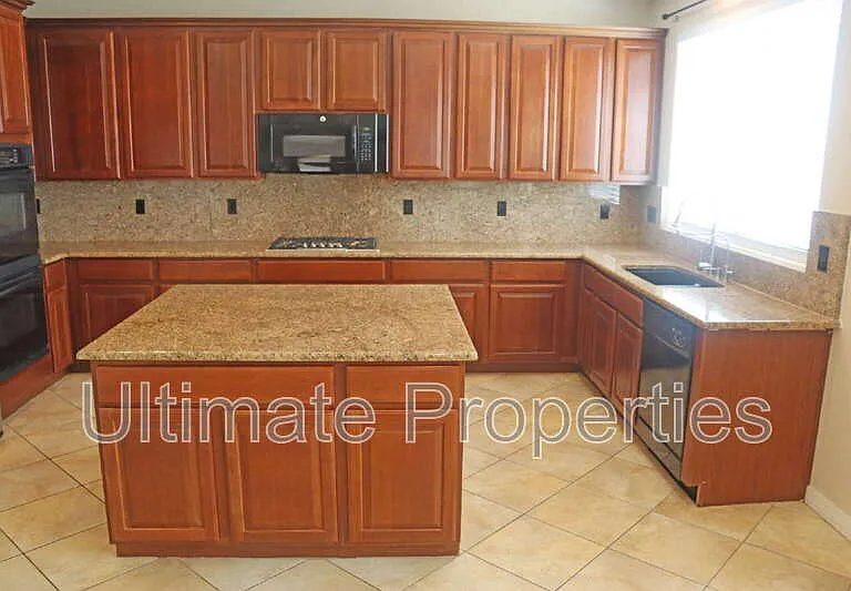 25806 N 50th Gln — Photo 5
