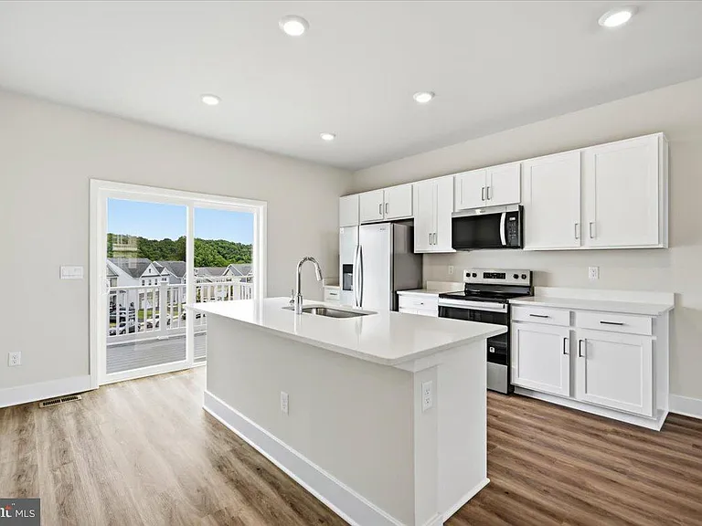 190 Sioux Loop — Photo 12