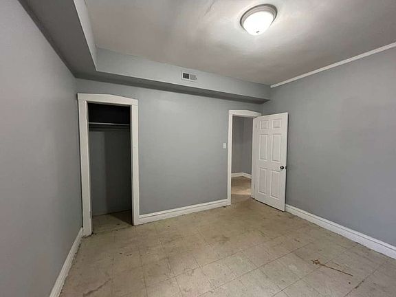 5th image of 5916 W Roosevelt Rd