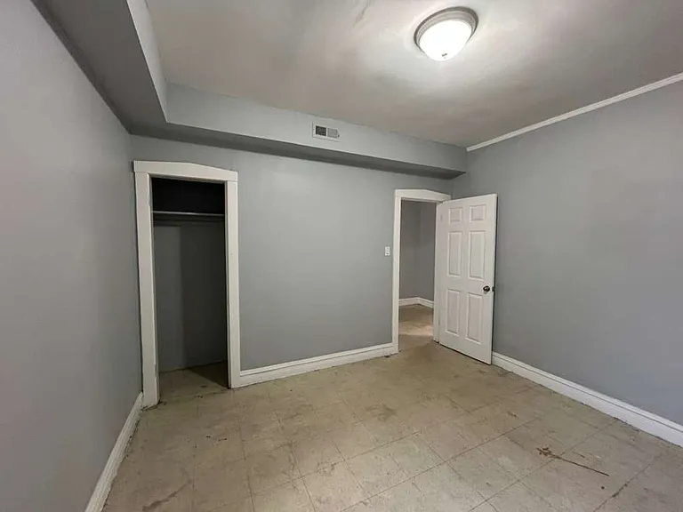 5916 W Roosevelt Rd — Photo 5