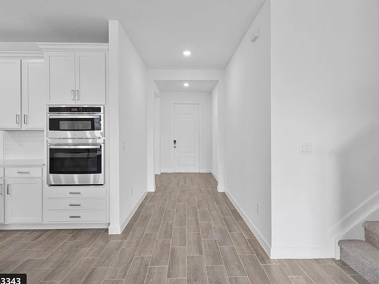 6843 Cobia Cir — Photo 2
