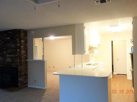 4th image of 100 Westwood Ct