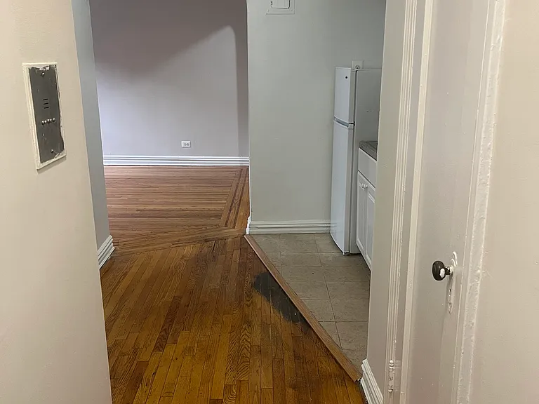 42-10 82nd St #6A — Photo 1