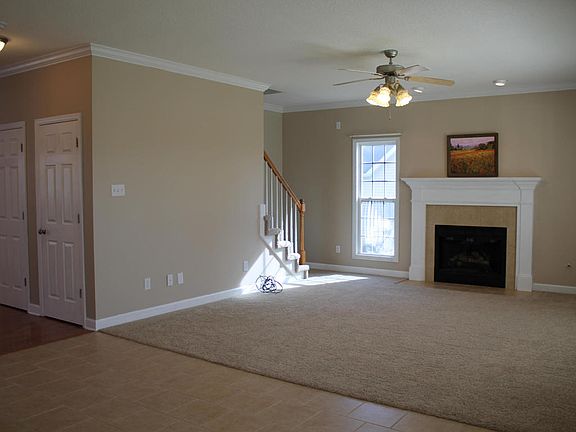 3rd image of 2906 Timber Green Ln