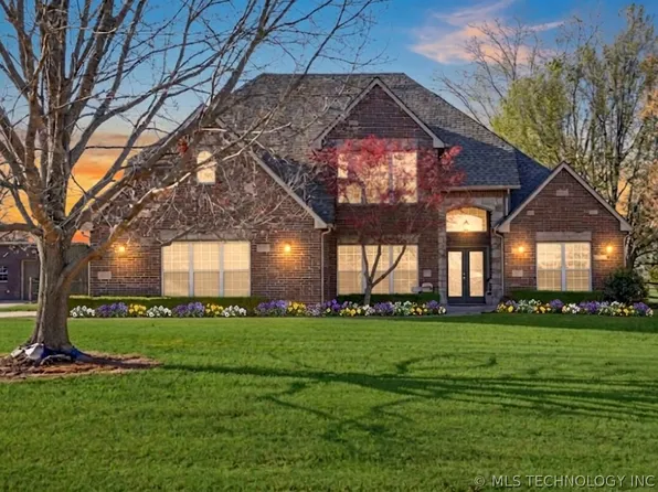 8320 S 257th East Ave, Broken Arrow, OK 74014