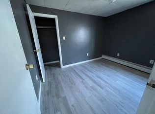 565 W Main St APT 5, Plymouth, PA 18651