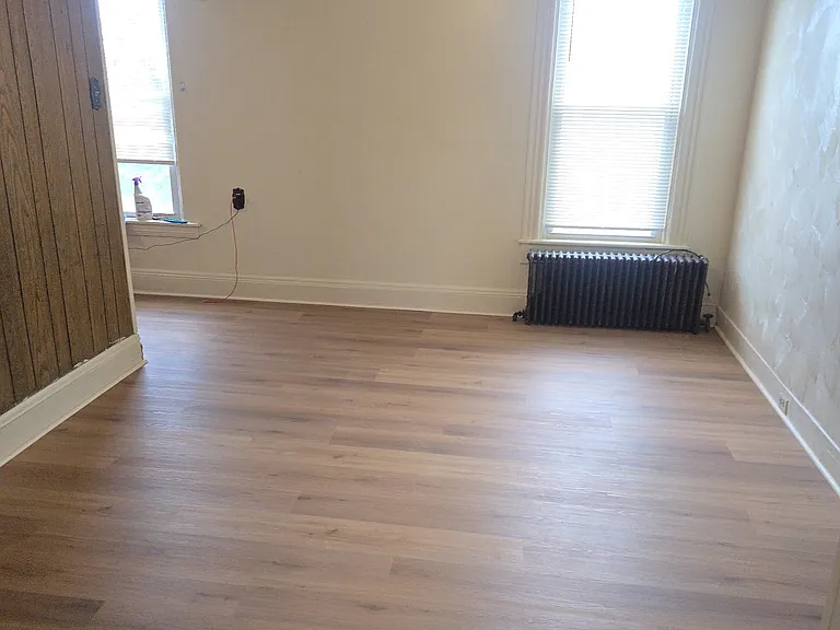 524 Jefferson Ave #6 — Photo 1