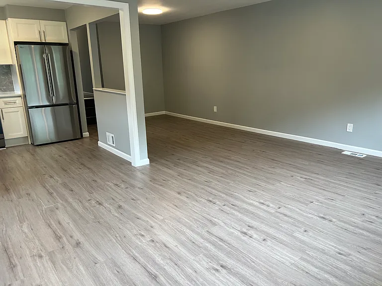 240 Woodrow Rd — Photo 14