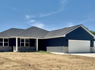 508 Maple St, Laurel, NE 68745