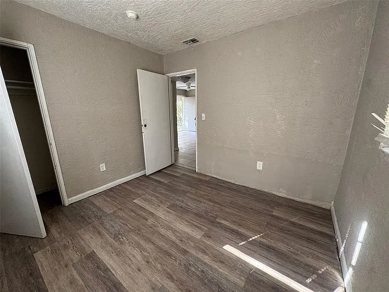 1209 Carlsbad Pl — Photo 14