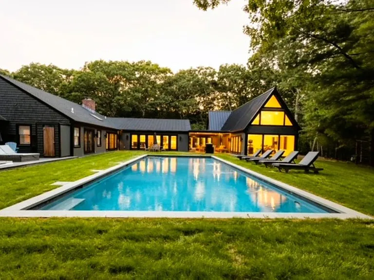 500 Water Mill Towd Rd — Photo 2