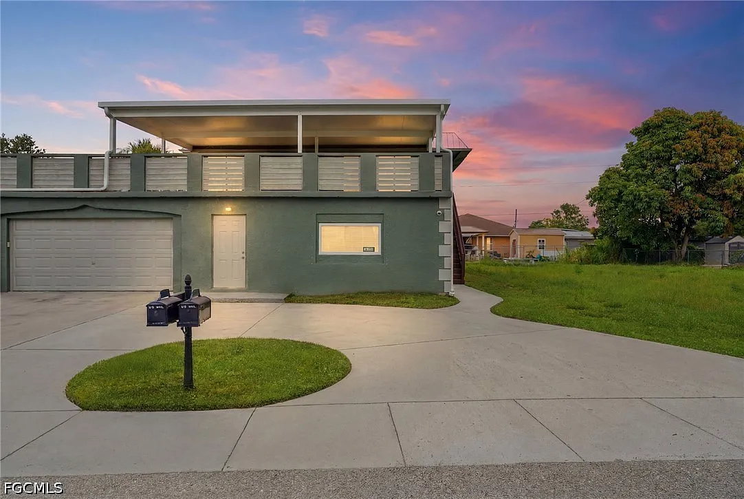 3 bed, 2.0 bath, 1280 sqft, $1,800 — Photo 1