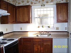 2nd image of 3319 Tidewater Dr