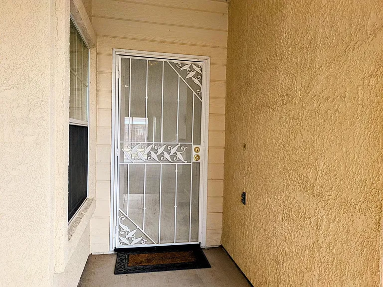 3462 Shaft St — Photo 3
