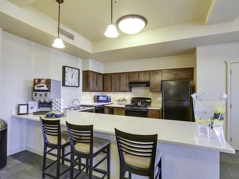 5207 W Hildebrand Blvd — Photo 14