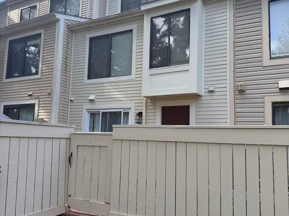 8872 Welbeck Way, Gaithersburg, MD 20886
