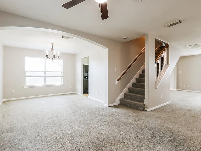 25306 Barmby Dr — Photo 6