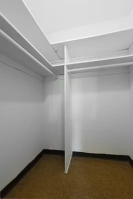 Rented by Manhattan Skyline | media 16