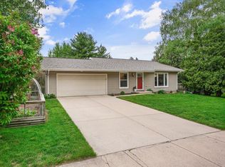 2818 Brandon Rd, Madison, WI 53719