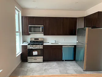 Rented by Heights Realty Advisors