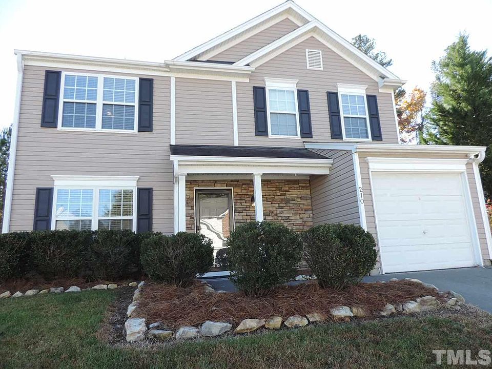 1st image of 210 Cloverdale Dr