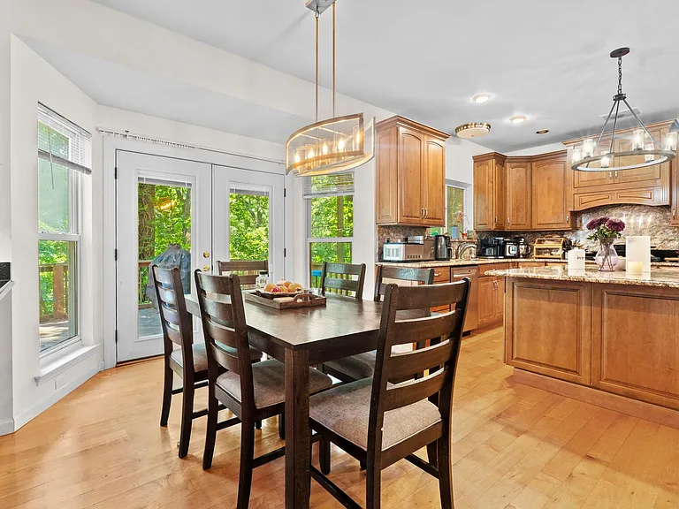 16611 Highland Summit Dr — Photo 34