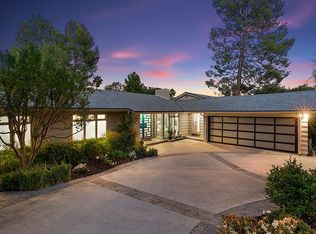 1615 Knollwood Dr, Pasadena, CA 91103