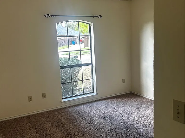 1412 Brookside Dr — Photo 22