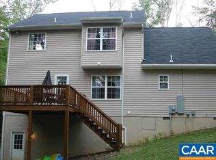 132 Riverside Dr, Palmyra, VA 22963