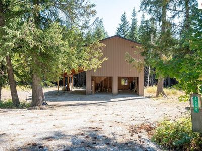 2550 Upper Pack River Rd, Sandpoint, ID, 83864