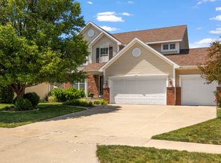 15407 Prairie Ave, Urbandale, IA 50323