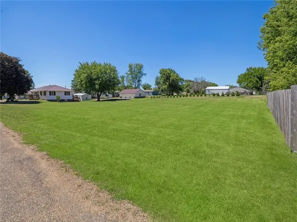 0 S Watkins St, Pleasantville, IA 50225