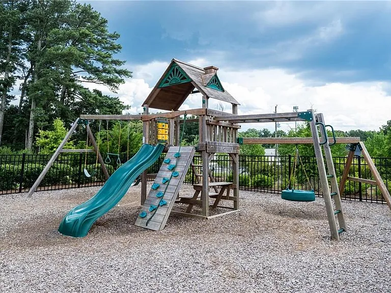 1030 Sunny Lake Dr — Photo 30