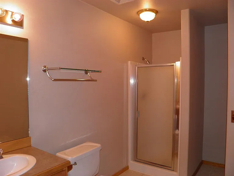 1133 NE Hidden Valley Dr #A-D — Photo 12