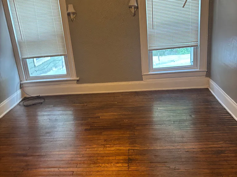 869 1/2 Liberty St #2 — Photo 9