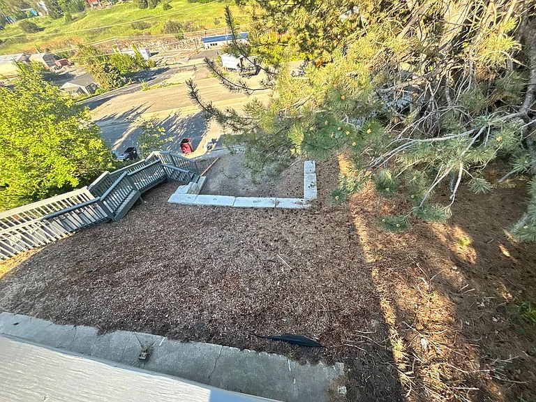 815 SW State St — Photo 17