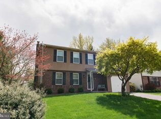 6 Downey Dr, Horsham, PA 19044