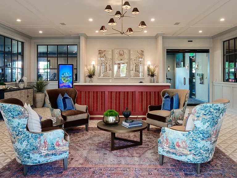 Fairmont Apartments — Photo 39